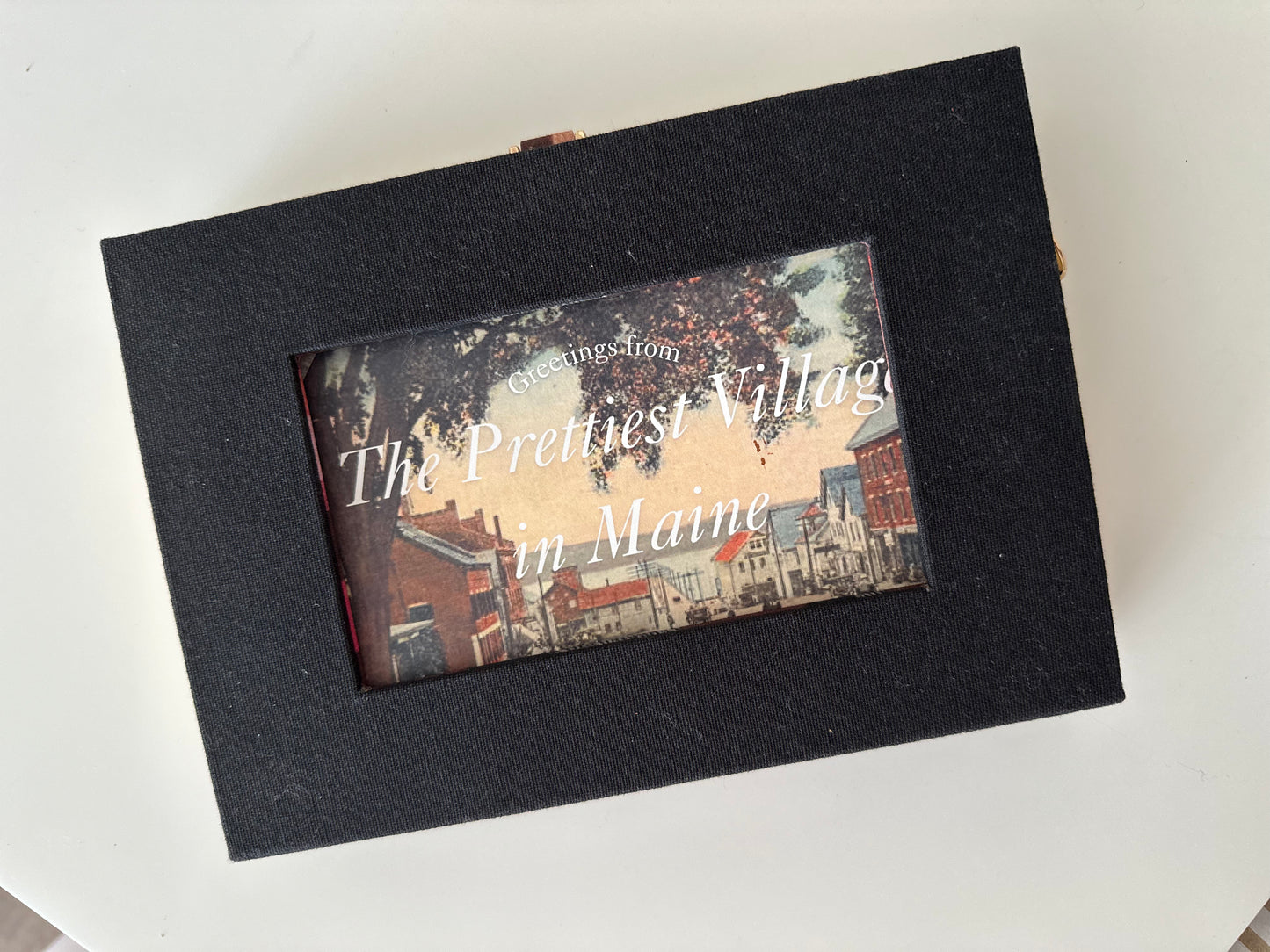 Black Tiger Clutch